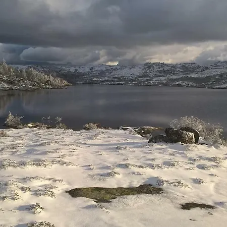 Casa Miguel Sabugueiro (Guarda)
