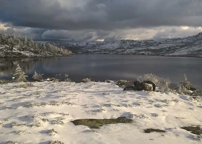 Casa Miguel Sabugueiro (Guarda)