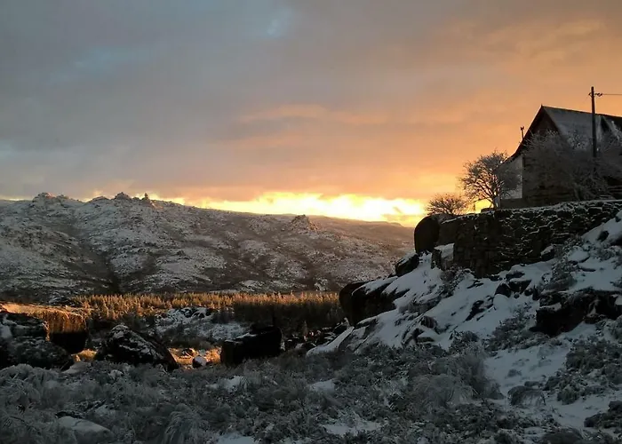 Casa Miguel * Sabugueiro (Guarda)